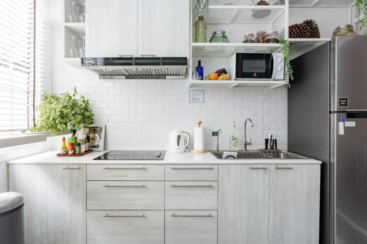 Hide And Seek Boutique Hometel Bangkok Exteriör bild