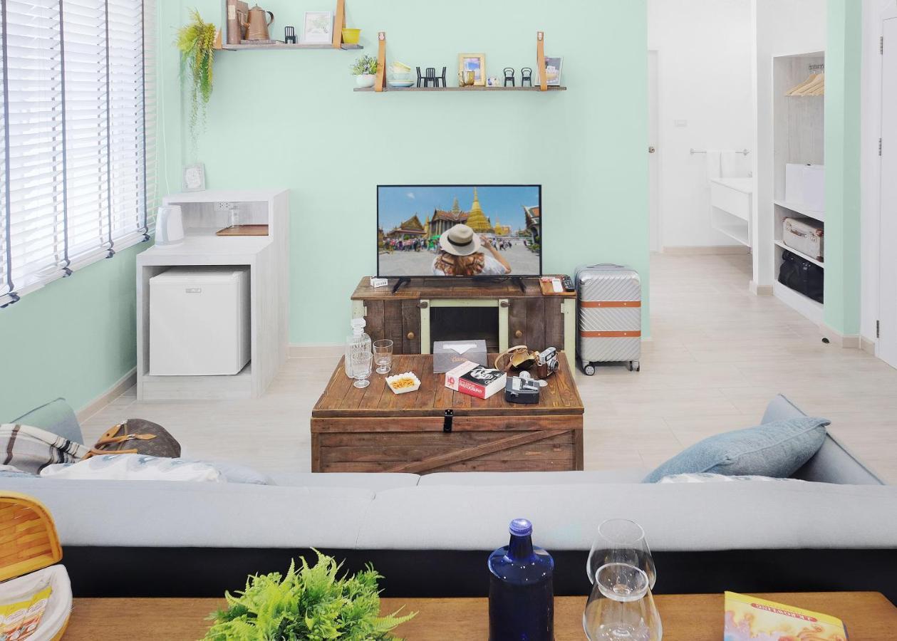 Hide And Seek Boutique Hometel Bangkok Exteriör bild
